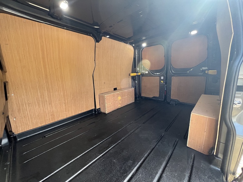 Ford Transit Custom 280 EcoBlue Limited - U789