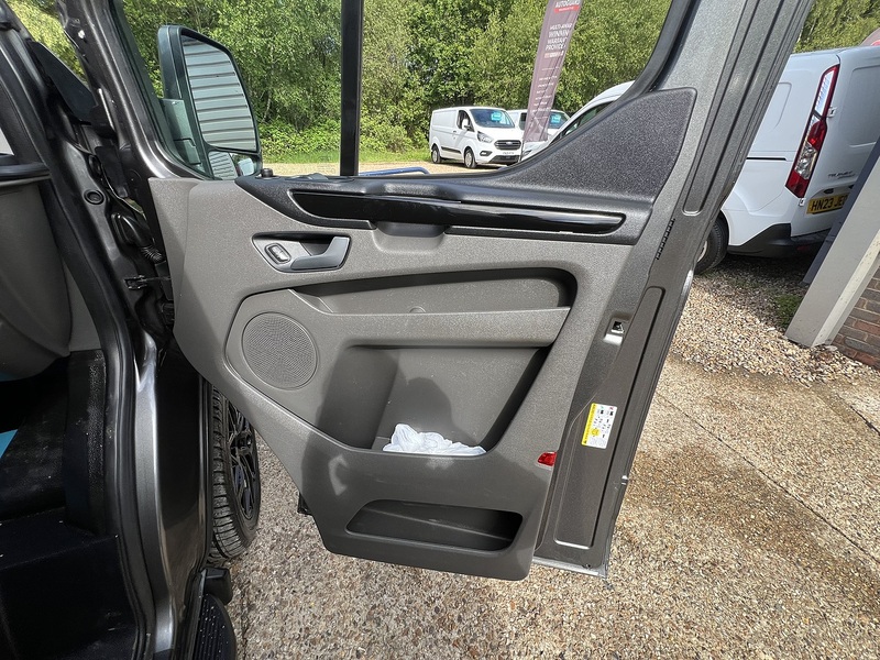 Ford Transit Custom 280 EcoBlue Limited - U789