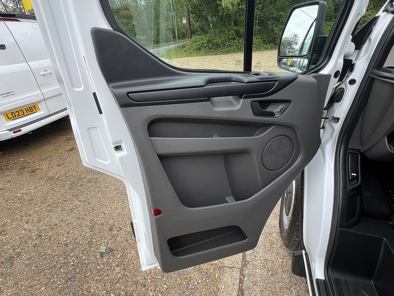 Ford Transit Custom 320 EcoBlue - U792