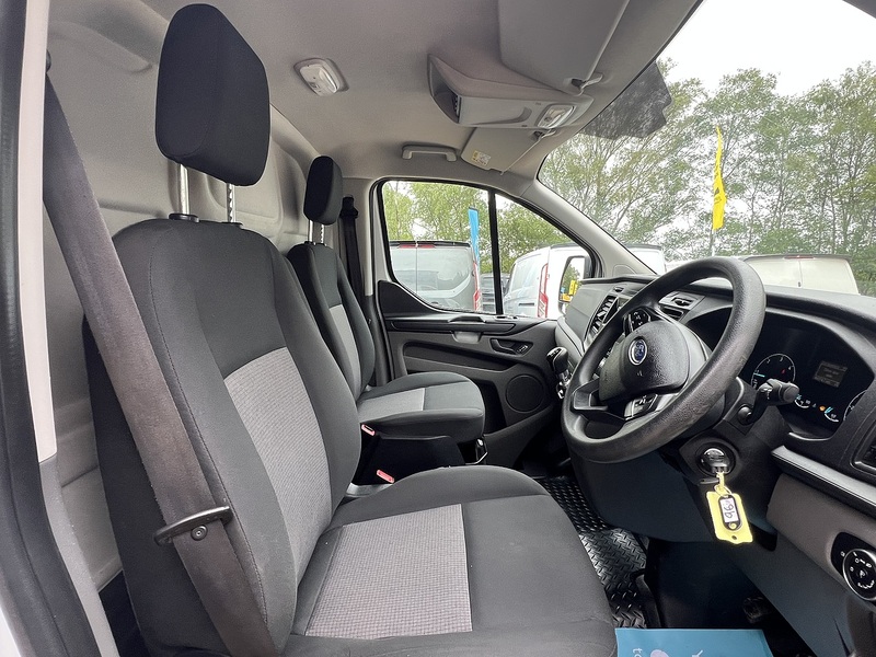 Ford Transit Custom 320 EcoBlue - U792