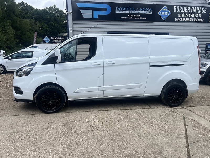Ford Transit Custom 300 Limited Sport Pack - U799