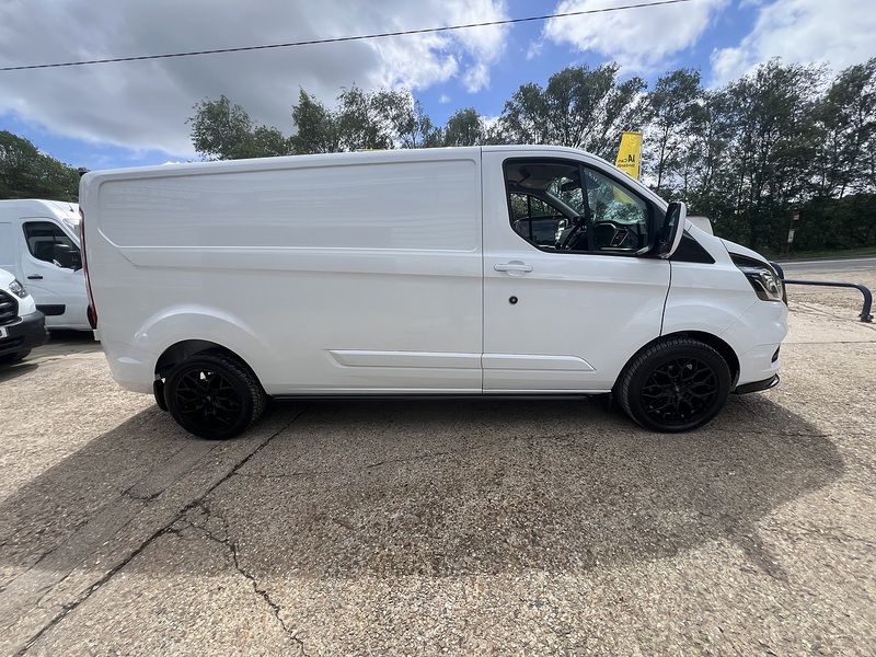 Ford Transit Custom 300 Limited Sport Pack - U799