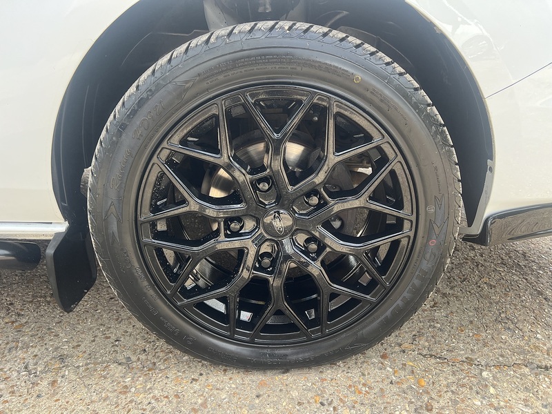 Ford Transit Custom 300 Limited Sport Pack - U799