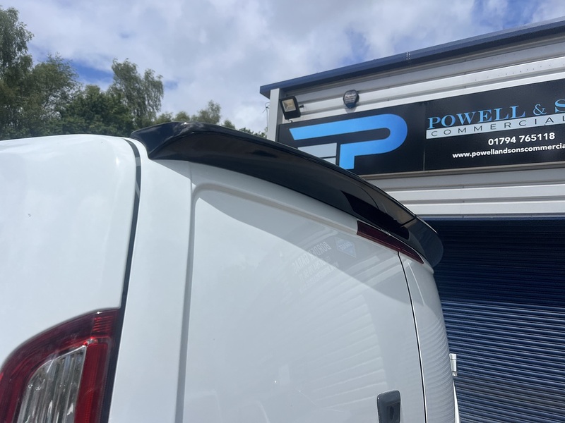 Ford Transit Custom 300 Limited Sport Pack - U799