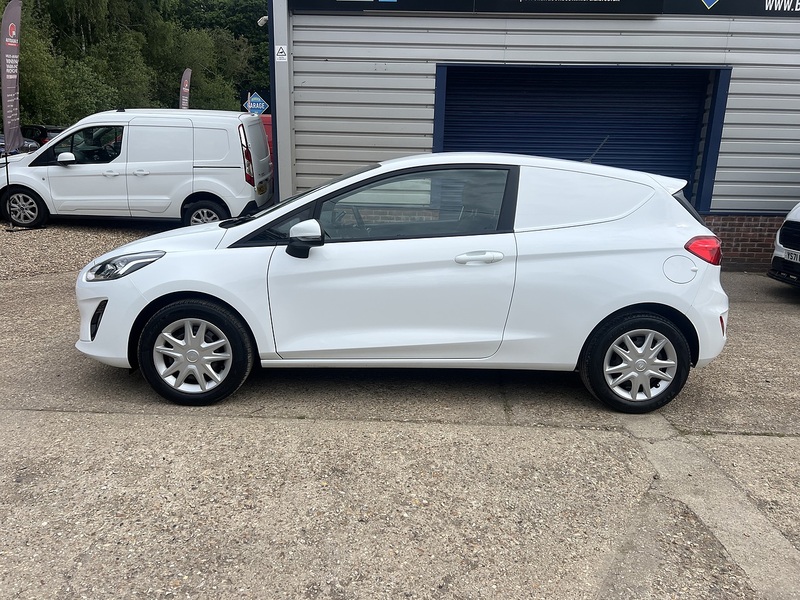 Ford Fiesta Van TDCi - U801