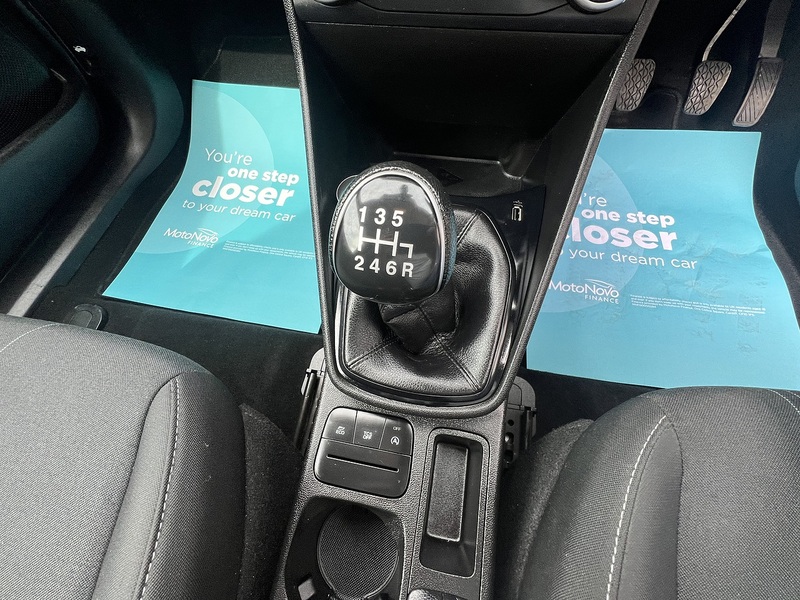 Ford Fiesta Van TDCi - U801
