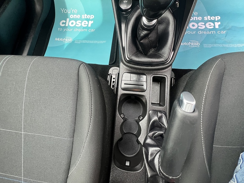 Ford Fiesta Van TDCi - U801
