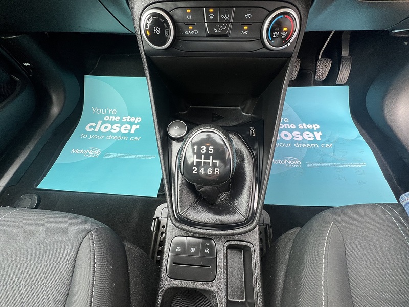 Ford Fiesta Van TDCi - U801