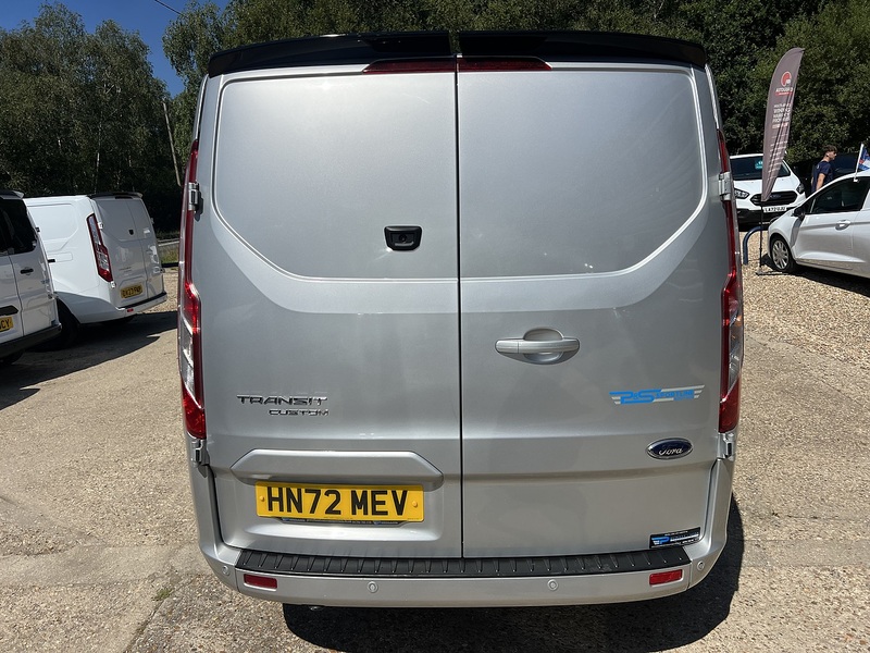 Ford Transit Custom 320 Limited Sport Pack - U806