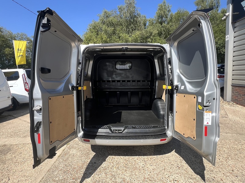 Ford Transit Custom 320 Limited Sport Pack - U806