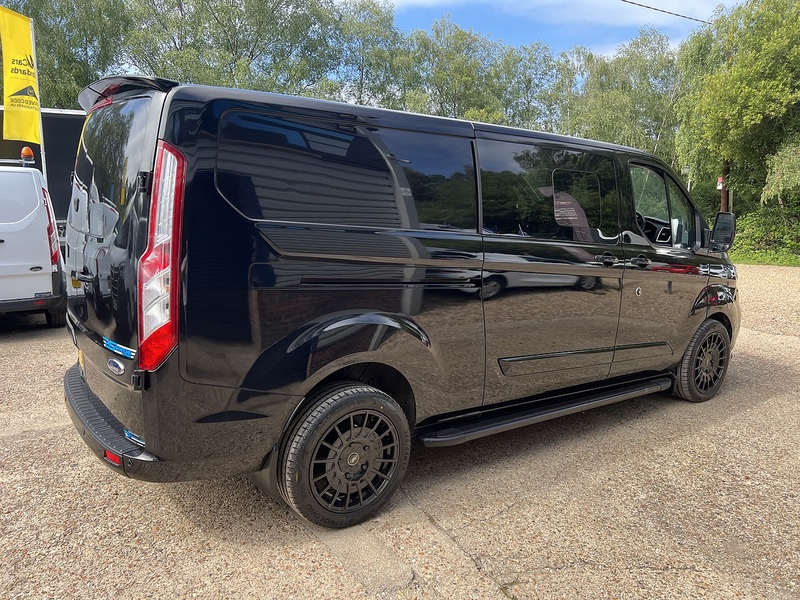 Ford Transit Custom 320 Limited Sport Pack - U807