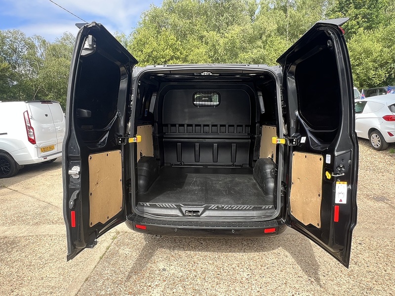 Ford Transit Custom 320 Limited Sport Pack - U807