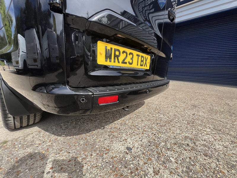 Ford Transit Custom 320 Limited Sport Pack - U807