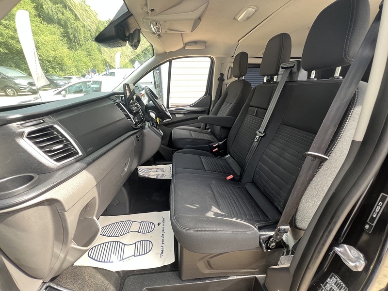 Ford Transit Custom 320 Limited Sport Pack - U807