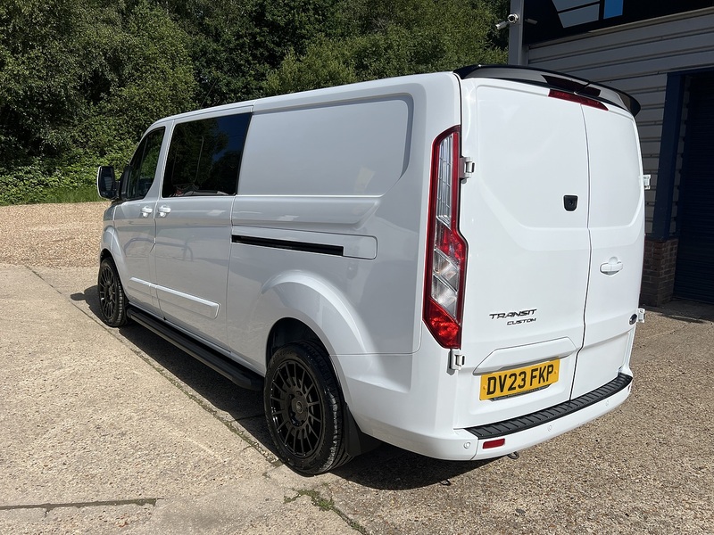 Ford Transit Custom 320 Limited Sport Pack - U810