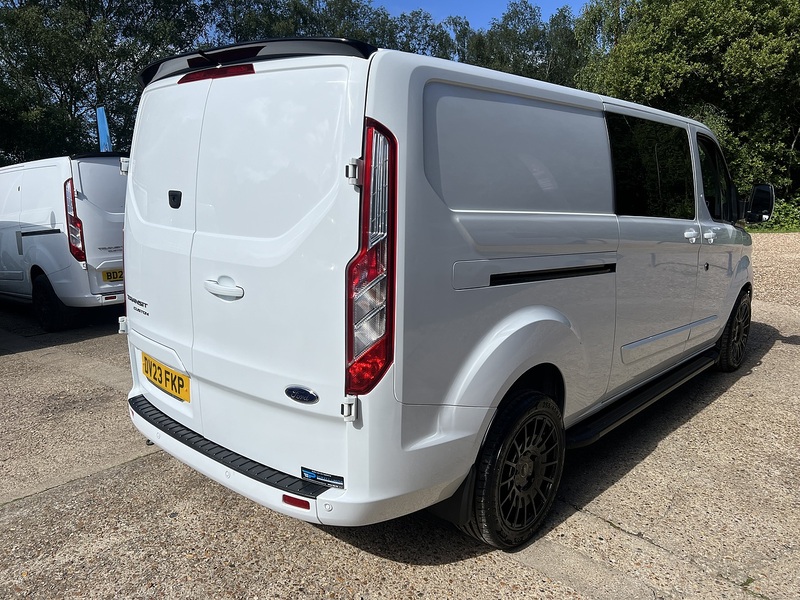 Ford Transit Custom 320 Limited Sport Pack - U810