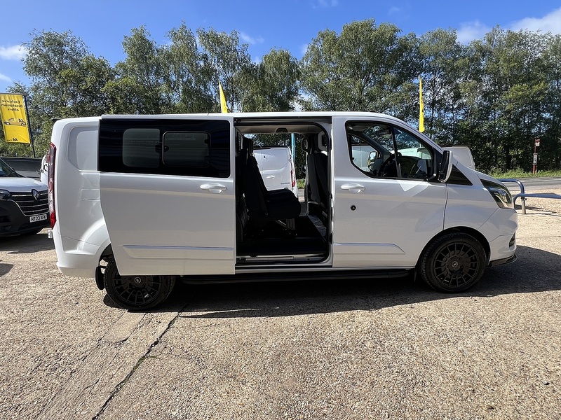 Ford Transit Custom 320 Limited Sport Pack - U810
