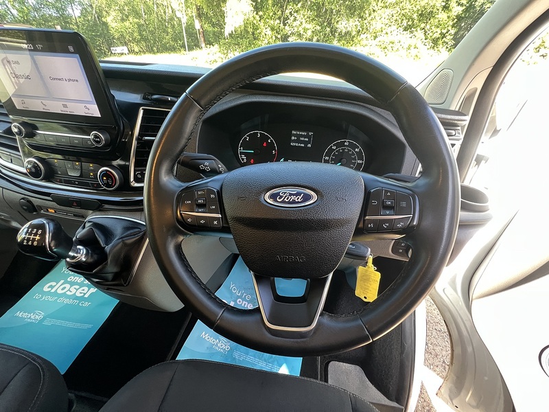 Ford Transit Custom 320 Limited Sport Pack - U810
