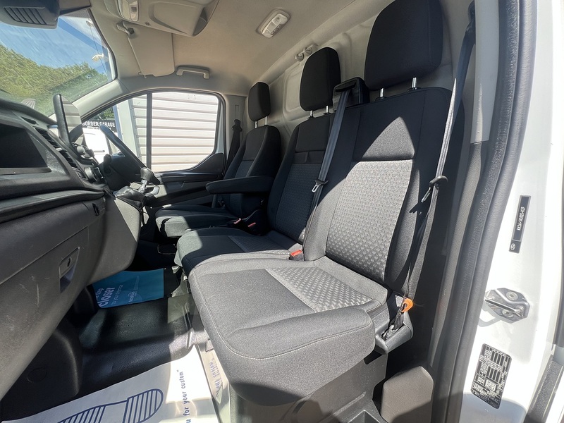Ford Transit Custom 300 EcoBlue Trend - U812