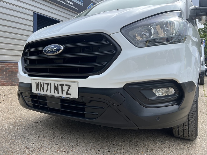 Ford Transit Custom 300 EcoBlue Leader - U816