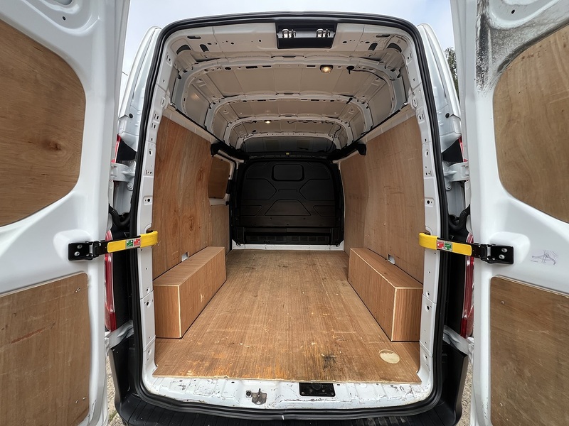 Ford Transit Custom 300 EcoBlue Leader - U816
