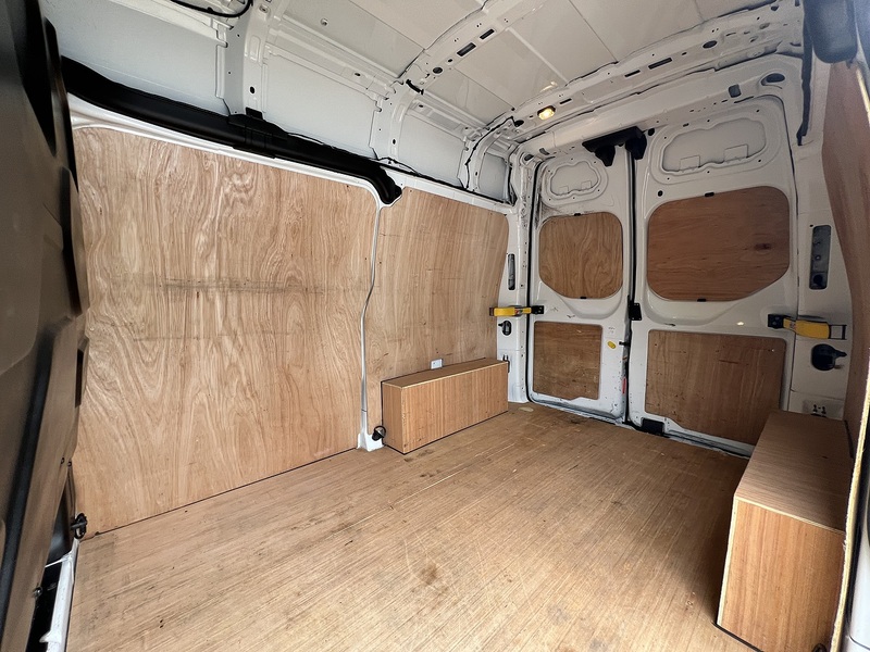 Ford Transit Custom 300 EcoBlue Leader - U816