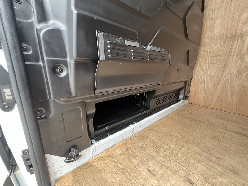 Ford Transit Custom 300 EcoBlue Leader - U816