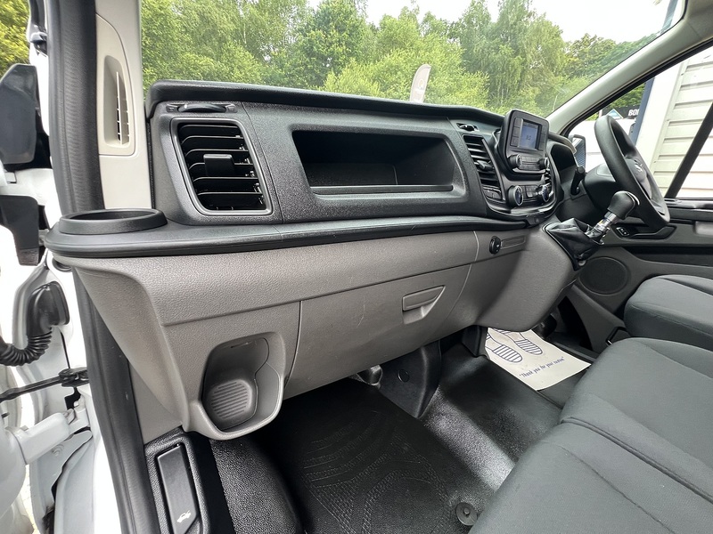 Ford Transit Custom 300 EcoBlue Leader - U816