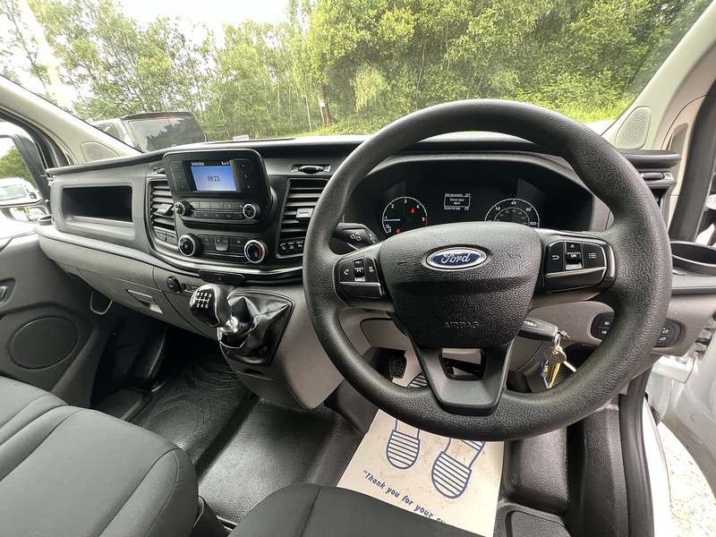 Ford Transit Custom 300 EcoBlue Leader - U816
