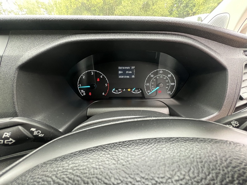 Ford Transit Custom 300 EcoBlue Leader - U816