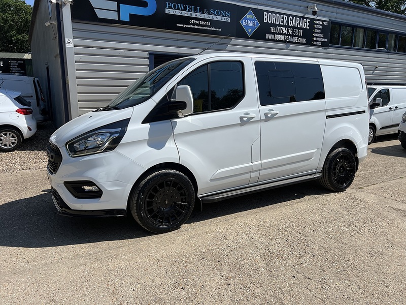 Ford Transit Custom 320 Limited Sport Pack - U817