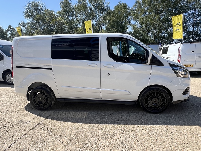 Ford Transit Custom 320 Limited Sport Pack - U817