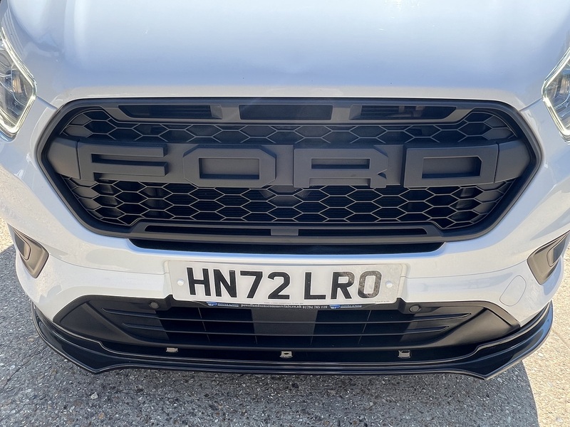 Ford Transit Custom 320 Limited Sport Pack - U817