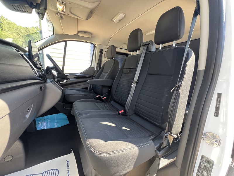 Ford Transit Custom 320 Limited Sport Pack - U817