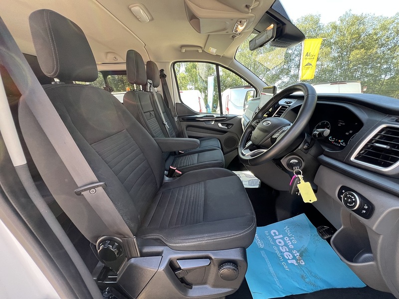 Ford Transit Custom 320 Limited Sport Pack - U817