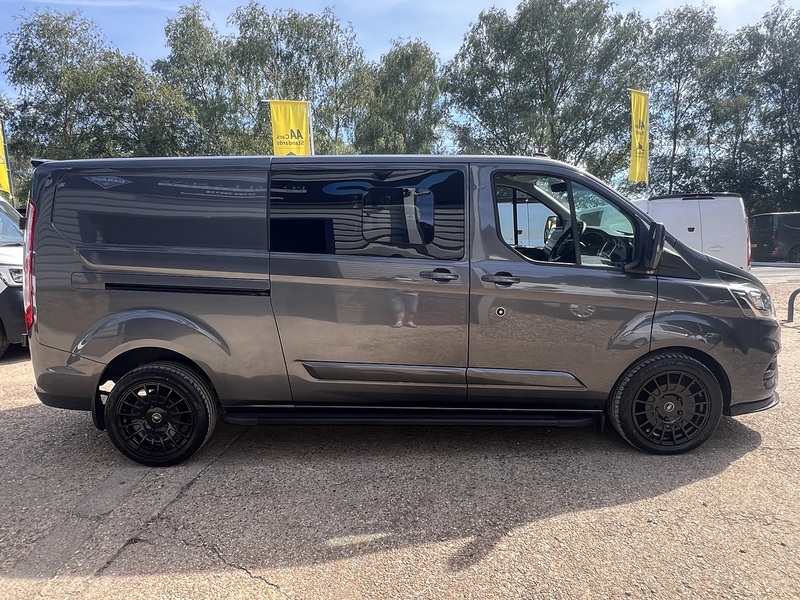 Ford Transit Custom 320 Limited Sport Pack - U818