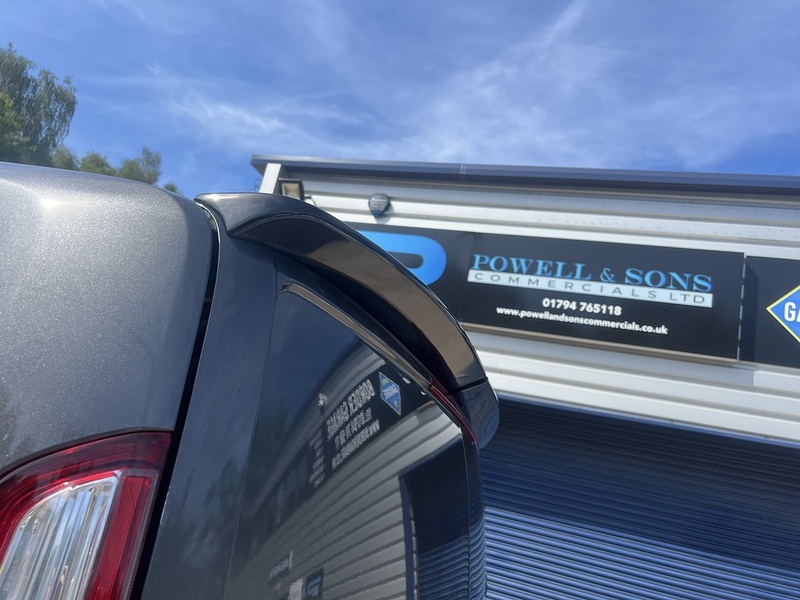 Ford Transit Custom 320 Limited Sport Pack - U818