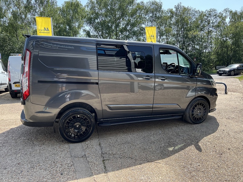 Ford Transit Custom 320 Limited Sport Pack - U819