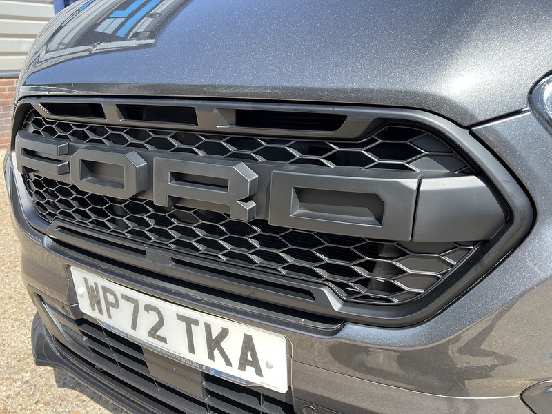 Ford Transit Custom 320 Limited Sport Pack - U819