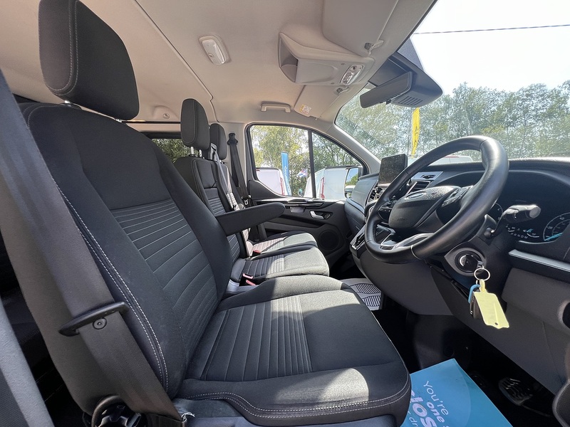 Ford Transit Custom 320 Limited Sport Pack - U819