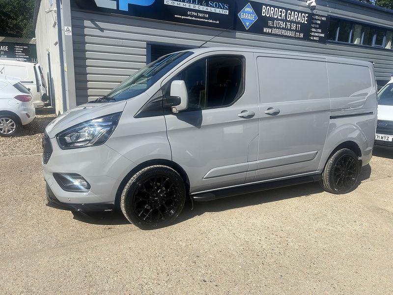 Ford Transit Custom 340 Limited Sport Pack - U823