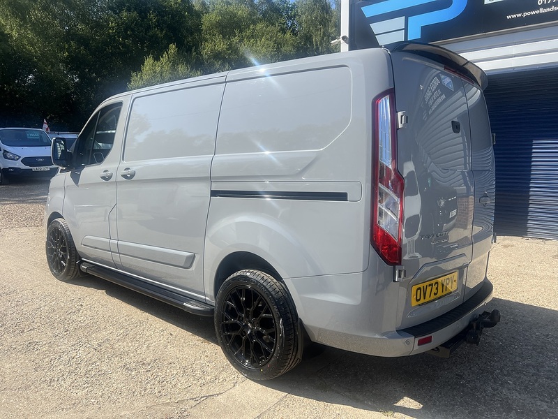 Ford Transit Custom 340 Limited Sport Pack - U823