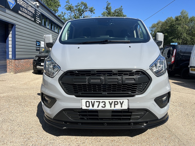 Ford Transit Custom 340 Limited Sport Pack - U823