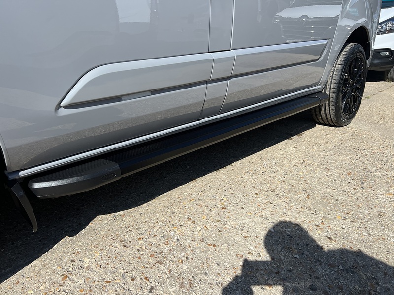 Ford Transit Custom 340 Limited Sport Pack - U823