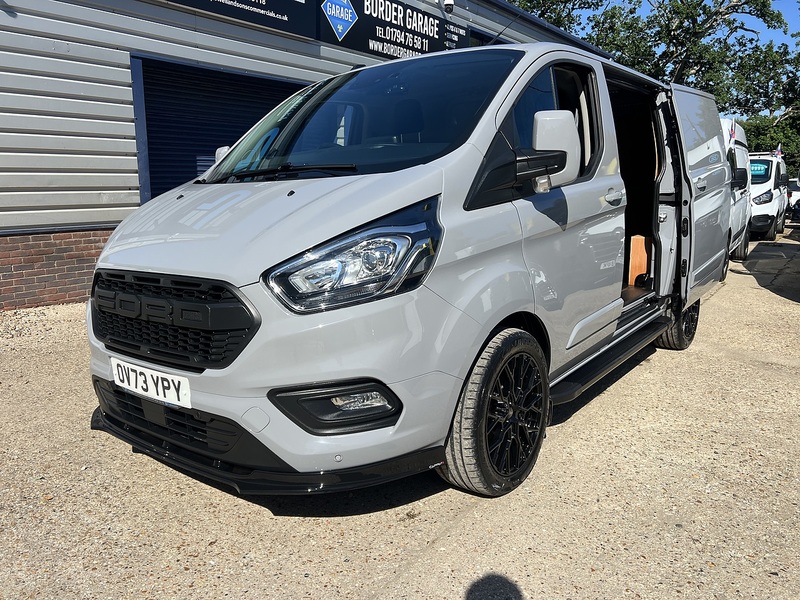 Ford Transit Custom 340 Limited Sport Pack - U823