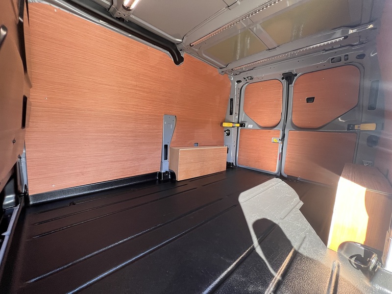 Ford Transit Custom 340 Limited Sport Pack - U823