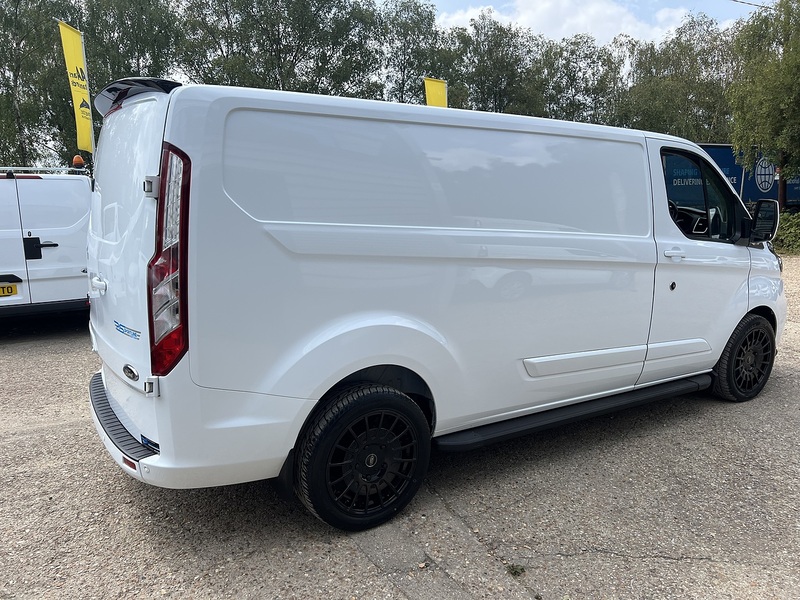 Ford Transit Custom 300 EcoBlue Limited - U831