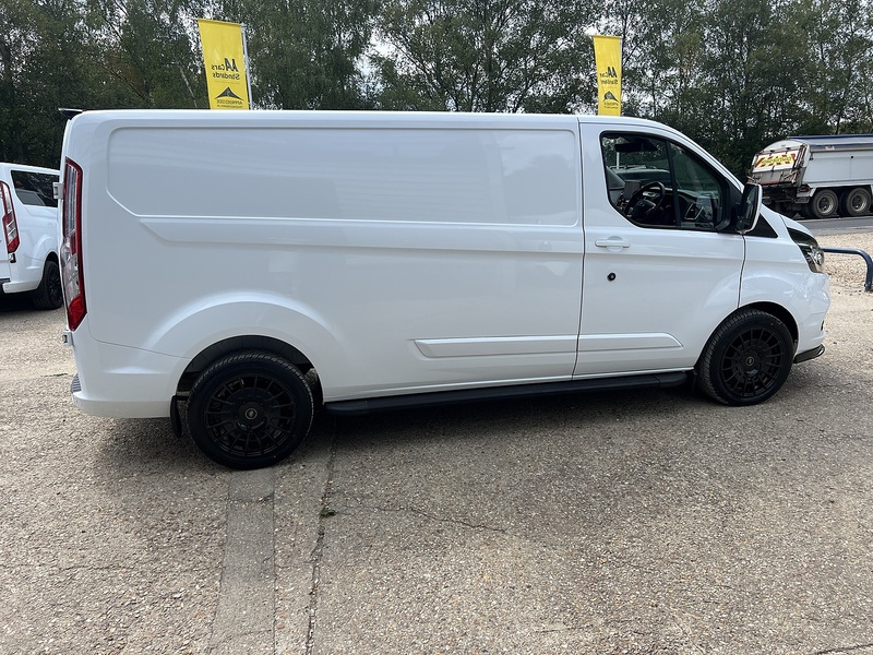 Ford Transit Custom 300 EcoBlue Limited - U831