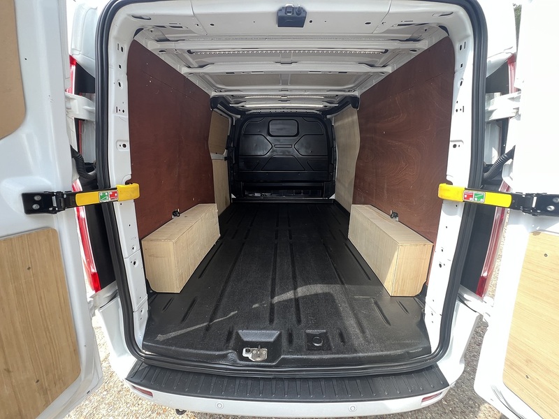Ford Transit Custom 300 EcoBlue Limited - U831