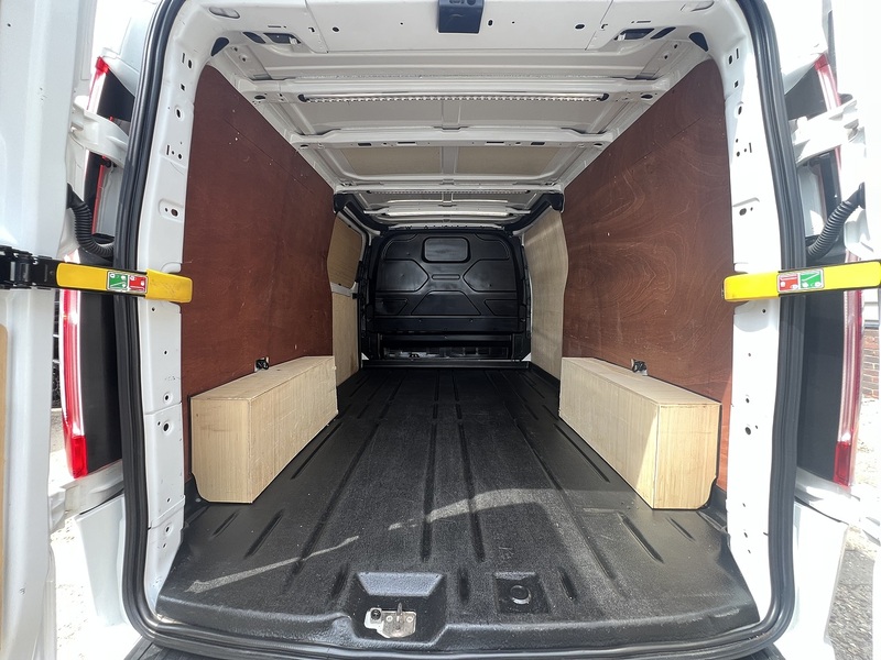 Ford Transit Custom 300 EcoBlue Limited - U831